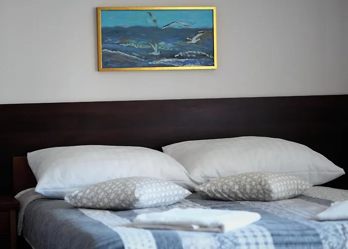 Dom Morski منزل للإقامة *