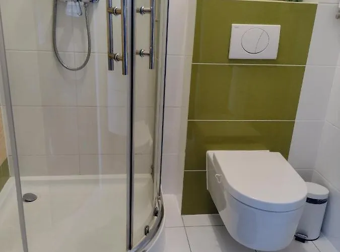 Dom Morski منزل للإقامة سيانوزيتي